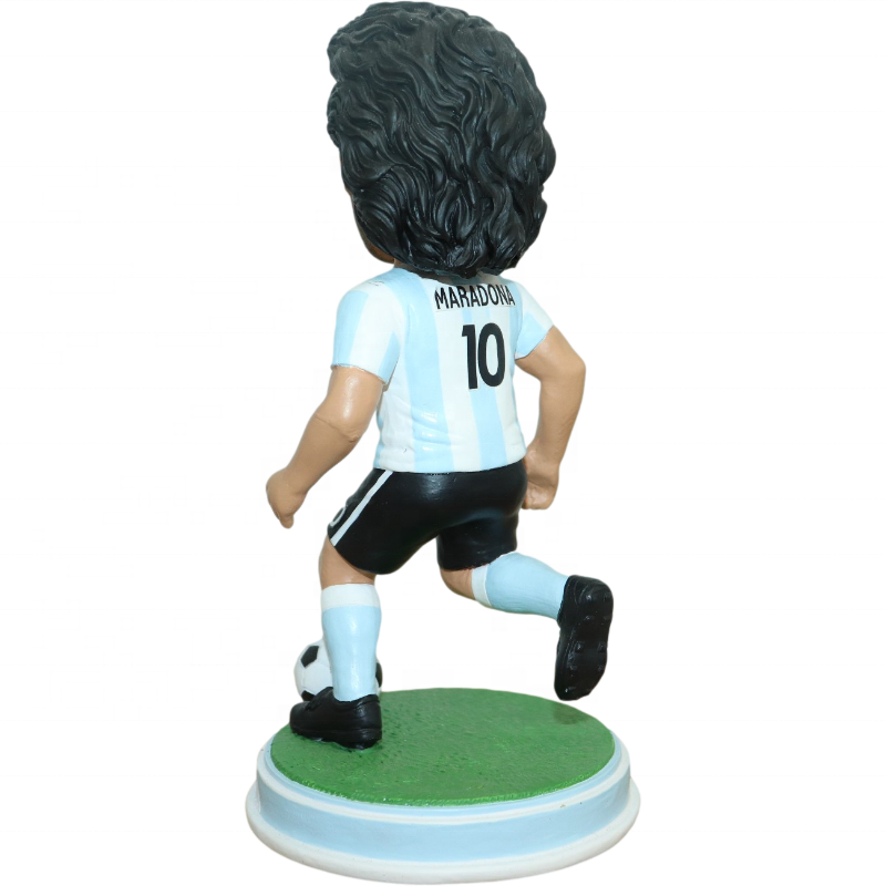 Hot selling Diego Maradona Starting Lineup Dribbling Bobblehead Doll Customized the greatest footballer Maradona figurine