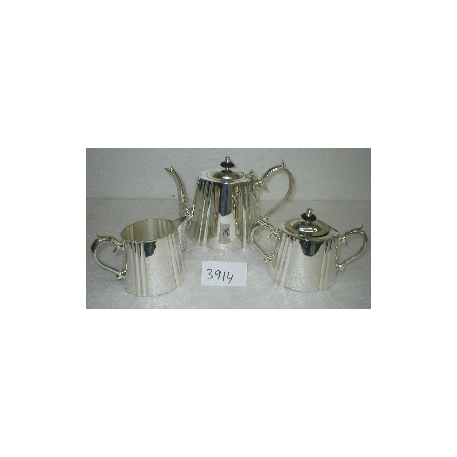 Top Quality Silver Plating Tea Pot Set Attractive Design Metal Tea Set Using For Restaurant Handmade In Bulk