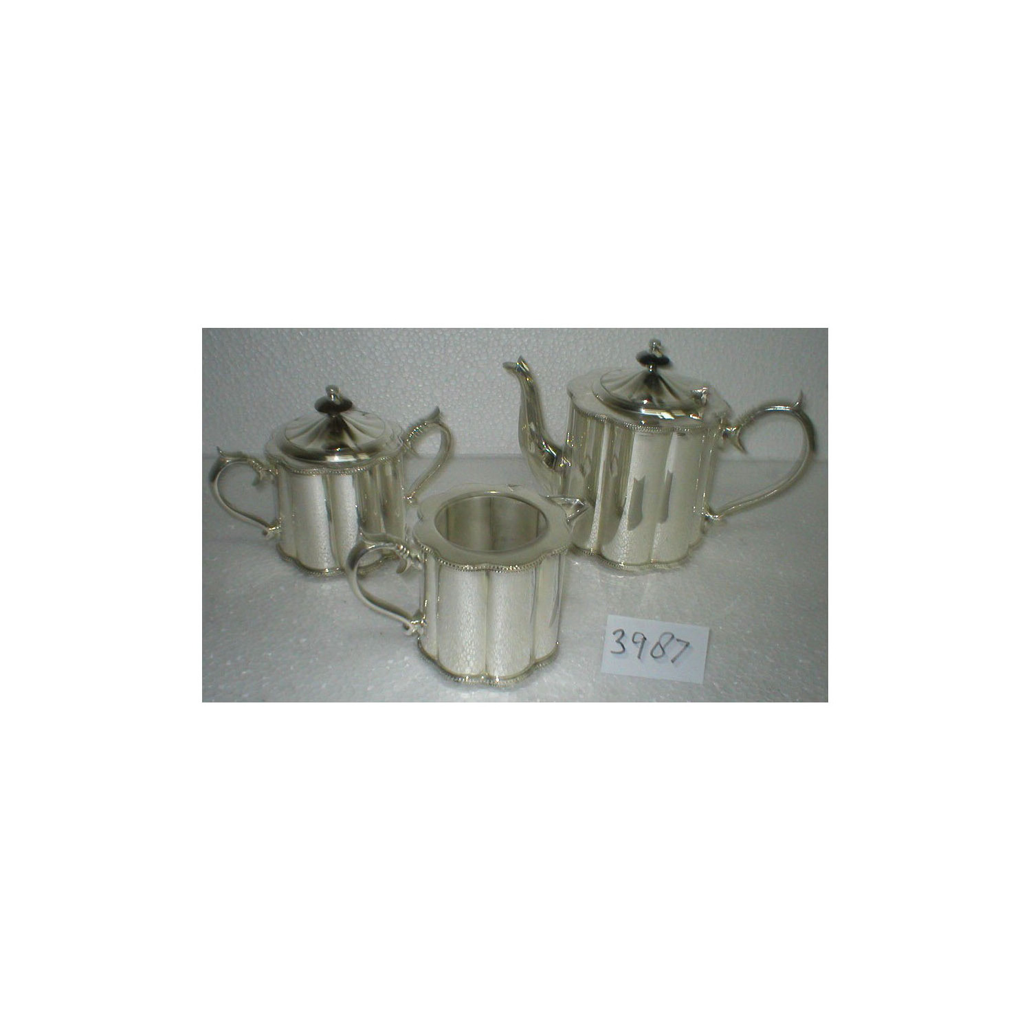 Top Quality Silver Plating Tea Pot Set Attractive Design Metal Tea Set Using For Restaurant Handmade In Bulk