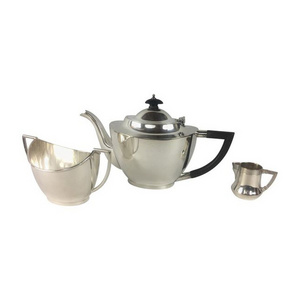 Luxury Design Tea Set Vintage Look Tea Pot Set Silver Color Kitchenware Coffee pot Use For Hotel And Restaurant In Bulk