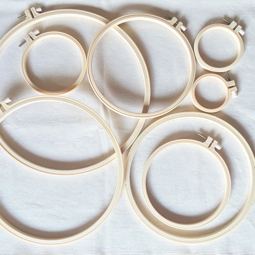 DIY Craft Tool Plastic Cross Embroidery Hoops Circle Ring Needle Punch Hoop Set