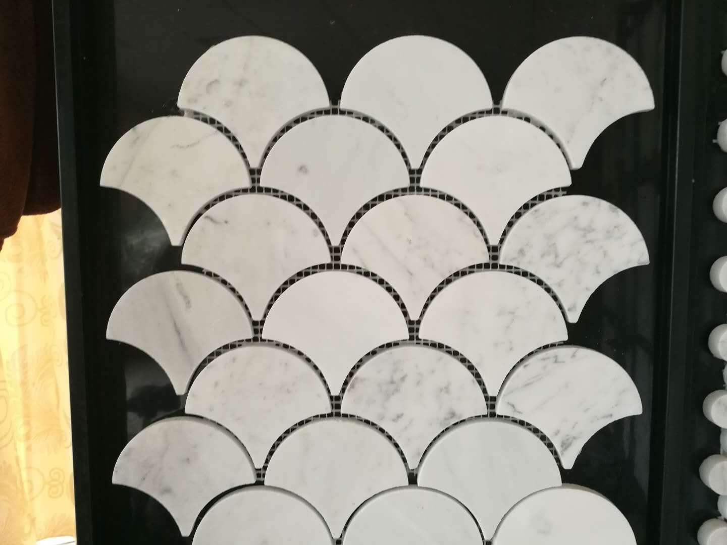 Decorative mosaic tile Calacatta Marble Mosaic Flooring Tile, Calacatta white Herringbone Mosaic