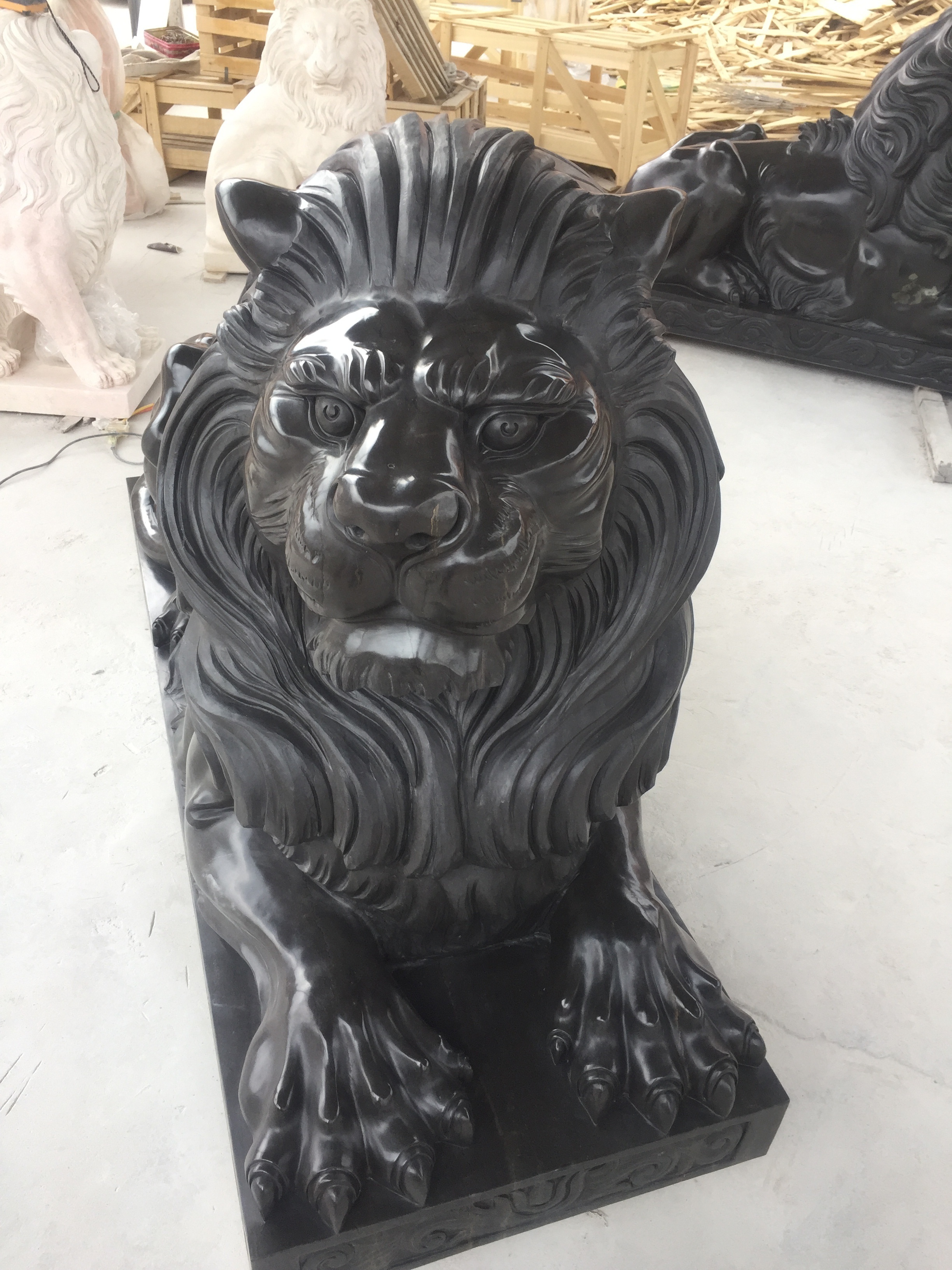 Outdoor garden decorative pink marble carving natural stone marble Lion Statues