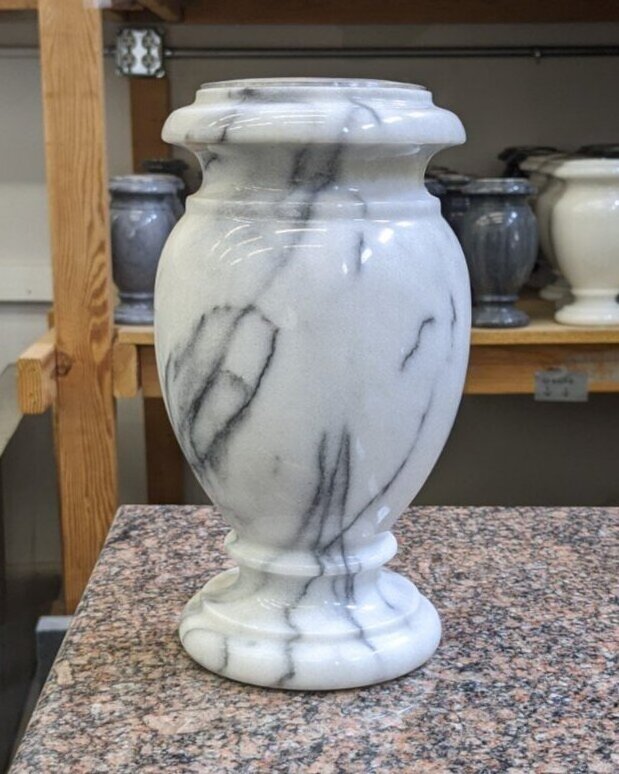 Pakistan Natural Onyx Marble 12 inch Vase