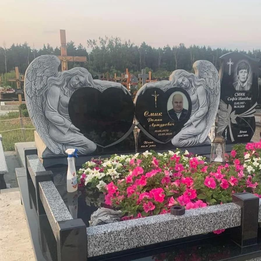 Hand carving black granite double angel heart shape headstone