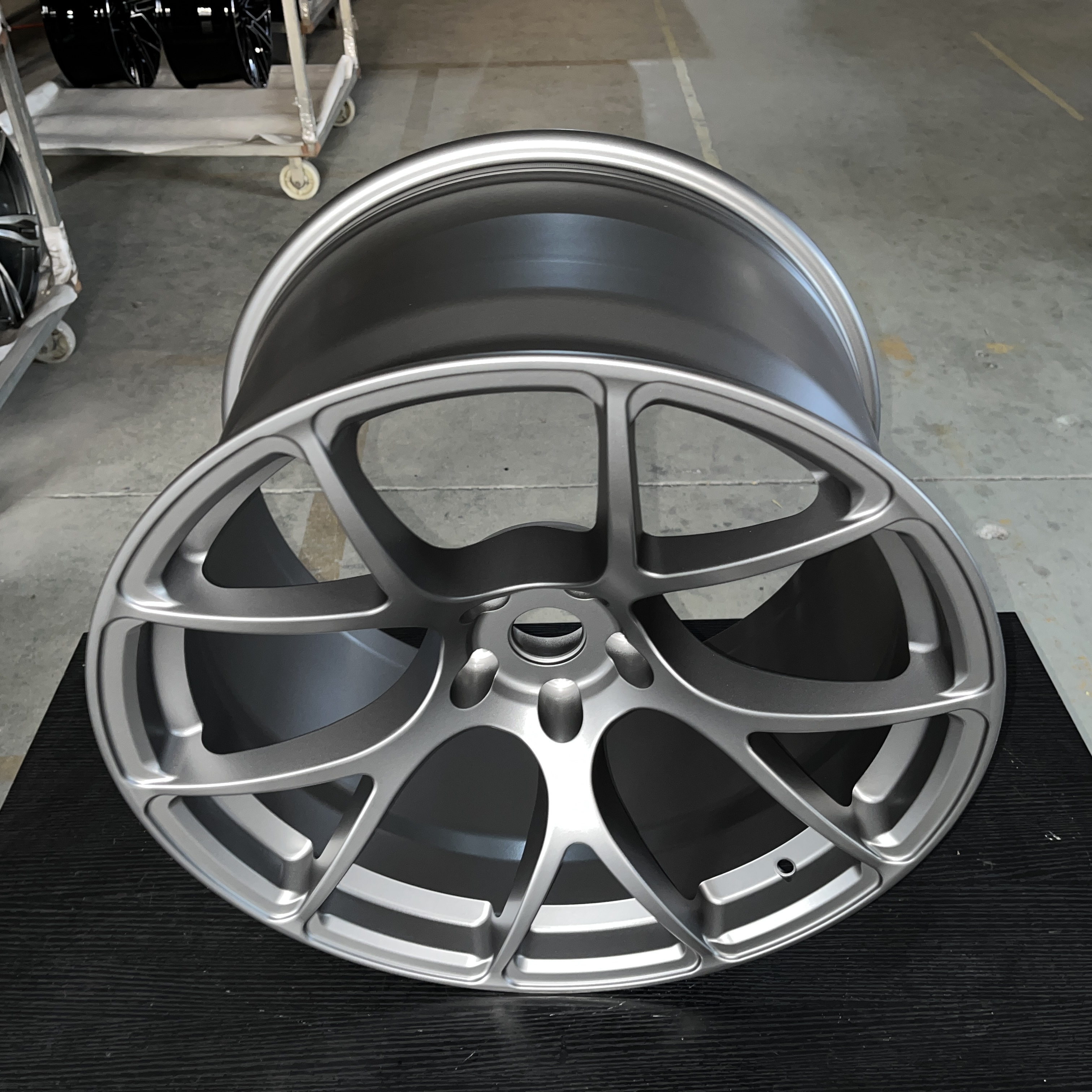 custom lightweight forged wheel one piece 5X112 5X120  18 19 20 21 22 inch 6061 t6 alloy car rims for bmw benz audi