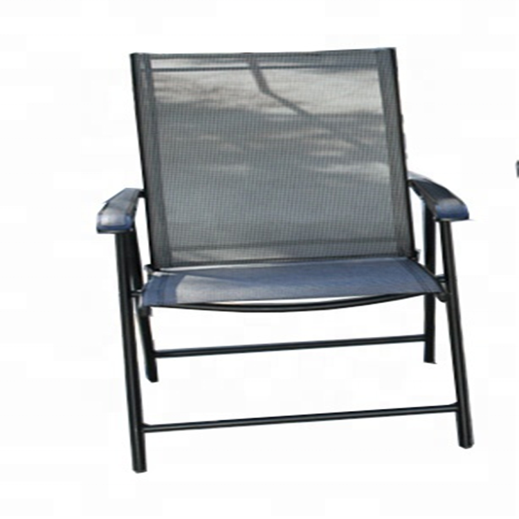 Outdoor/indoor steel folding chair with plastic arms