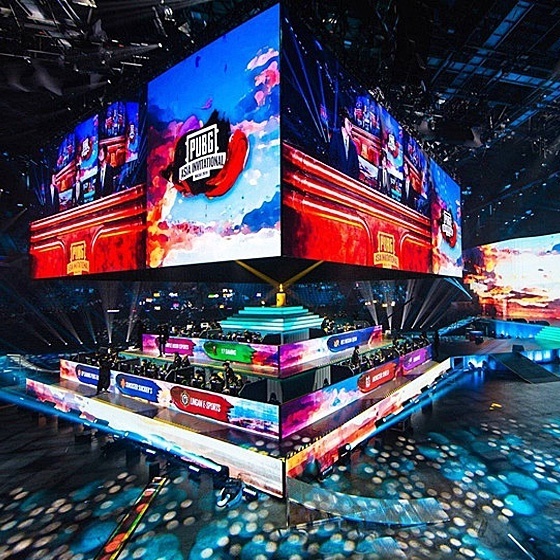 Indoor/Outdoor P2.5 P2.6 P2.9 P3.9 P4.8  Rental Full Color LED Screen Panel/LED Board/LED Display