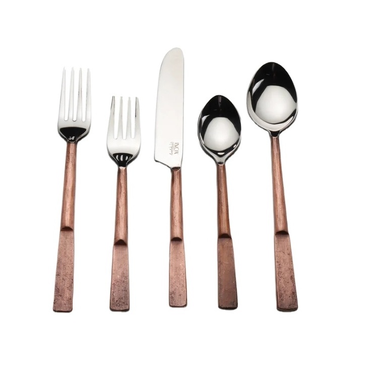 Antique Copper Handles Cutlery Set Household Kitchen Accessories Italian Flatware Set With Logo pattern Good quality