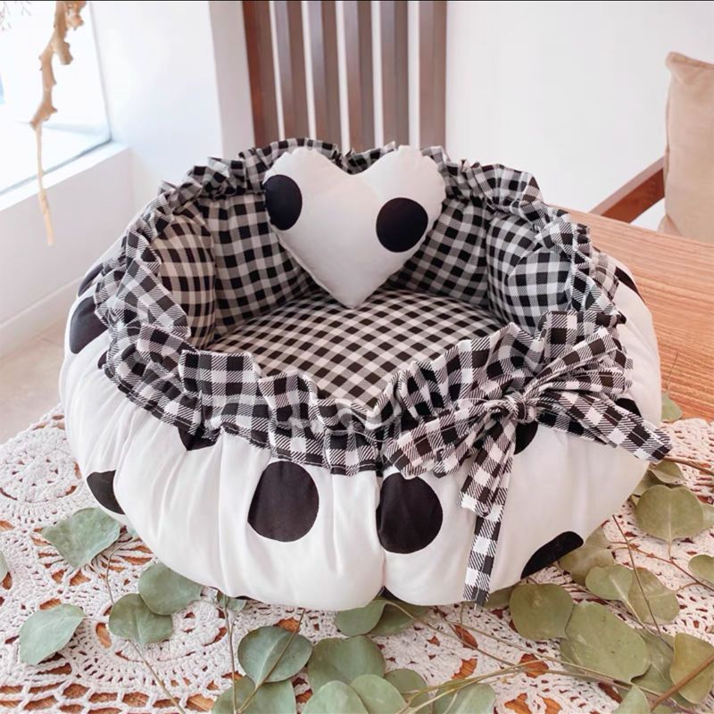 High-end Luxury Princess Pet Bed With Lace Donut Plush Pet Dog Cat Bed