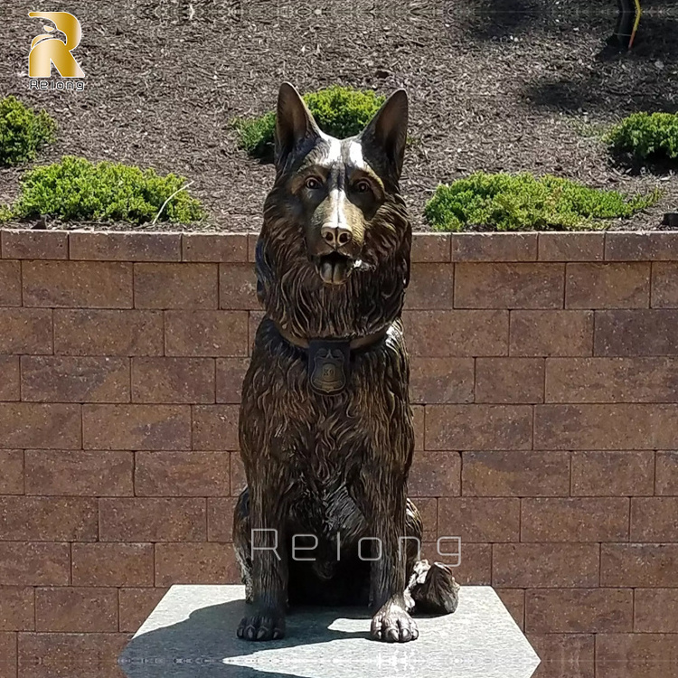 Life Size Customized Animal Sculptures Bronze Dog Statue of German Shepherd