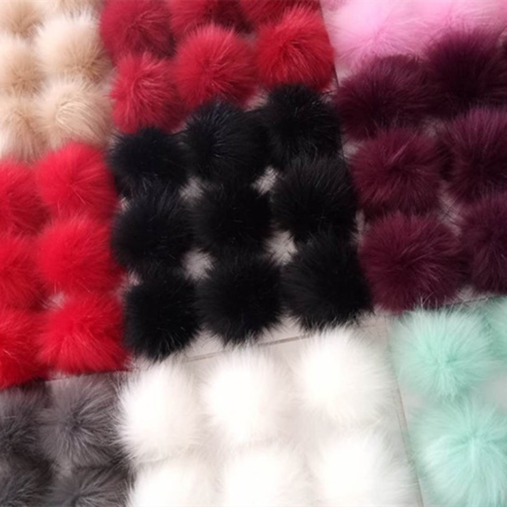 2018 Factory wholesale artificial fur 8 cm long or short hair plush faux fur pom pom