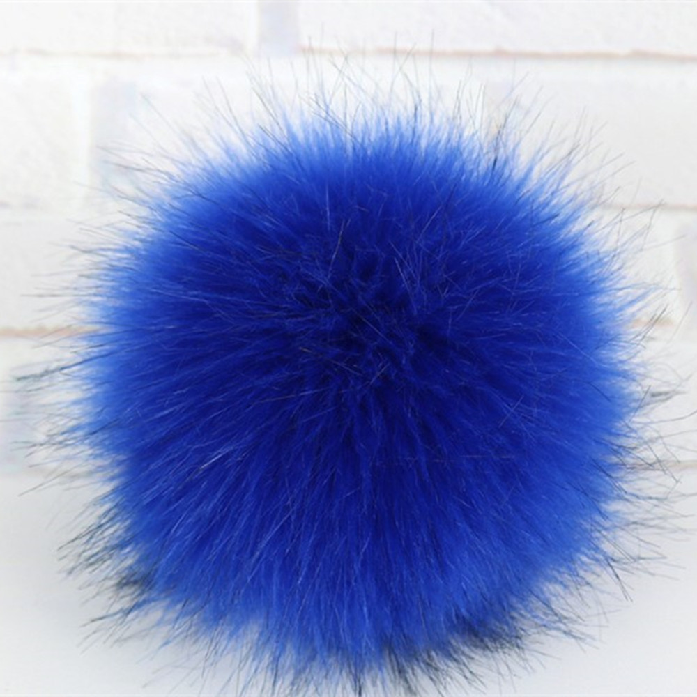 2018 Factory wholesale artificial fur 8 cm long or short hair plush faux fur pom pom