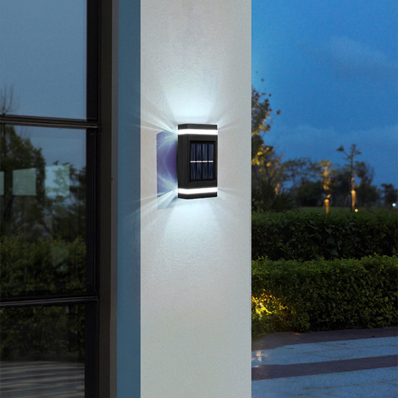 Emergency automatic small decorative brick guangdong all in one  sensor solar powered outdoor lights for home use