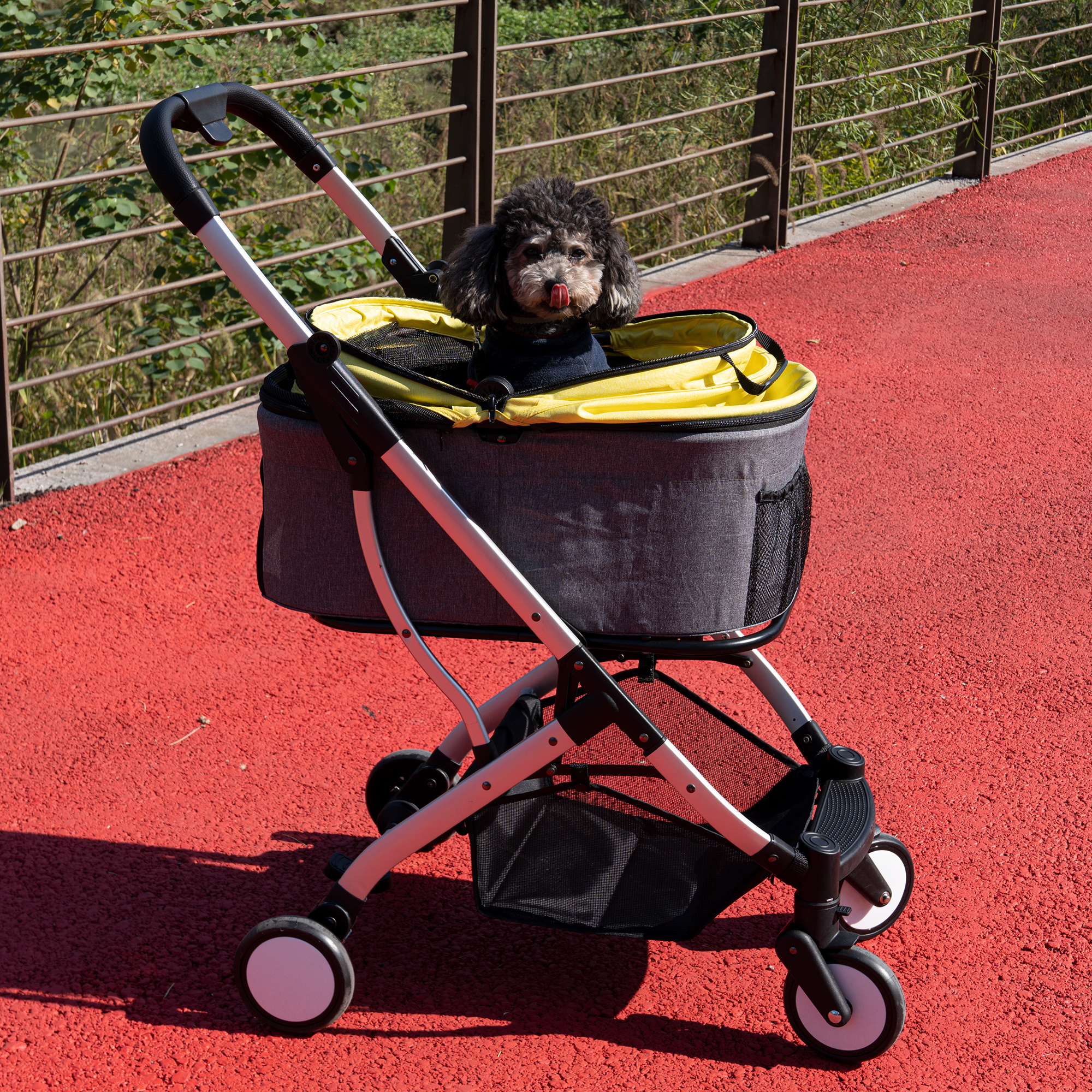 Manufacturer wholesale foldable breathable travel portable dog stroller