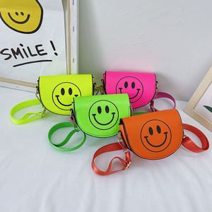 New shoulder smiling face fashion messenger wholesale mini kids' shoulder bags purses in bulk for girls