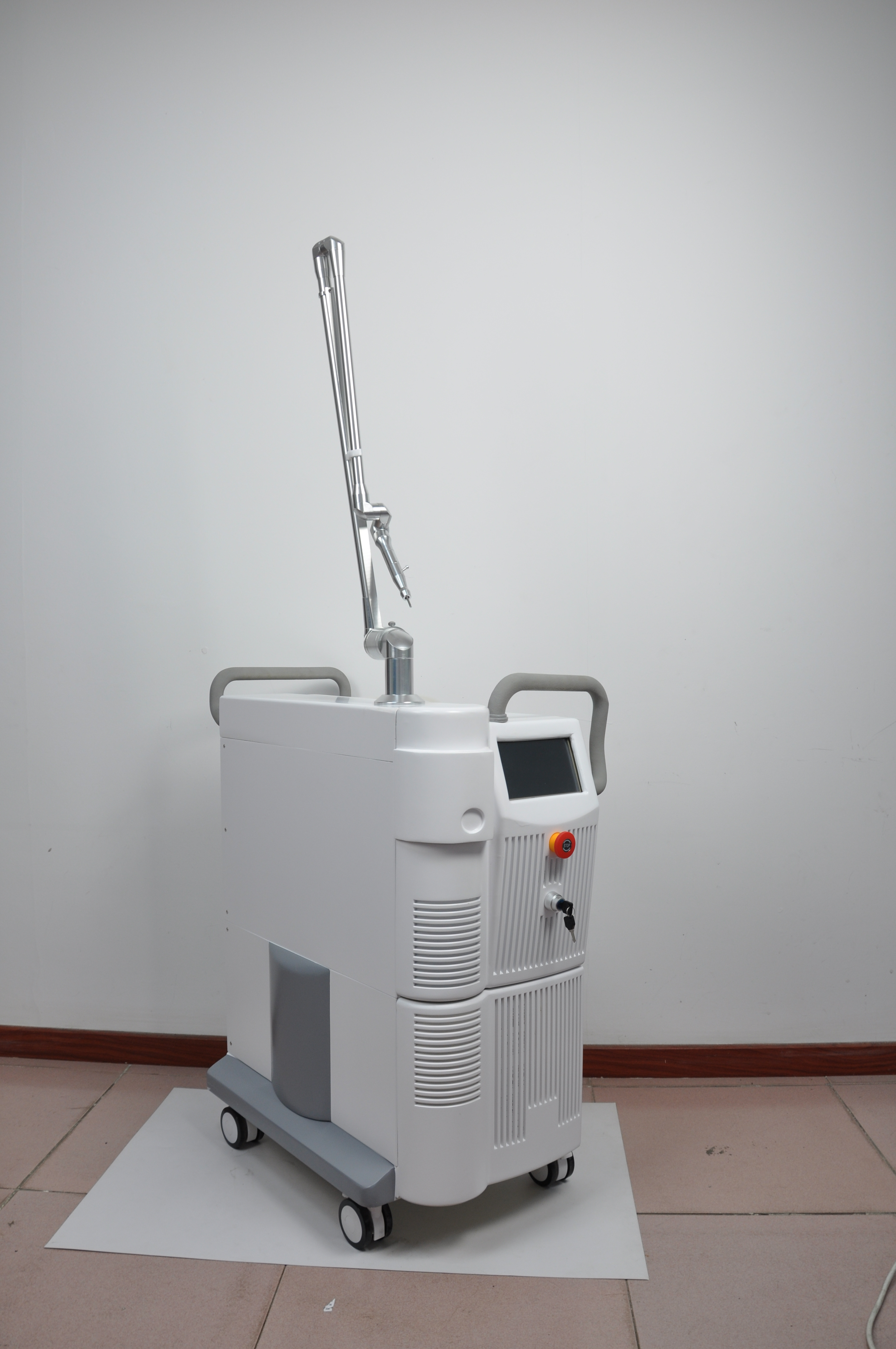 CO2  Fractional/laser co2 fraccionado/laser co2 vaginal tightening machine