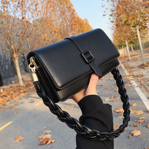 High Quality Pu Leather Ladies Designer Bags Famous Brand Women Handbags Braided Hand Luxury Handbags For Women Famous Brands