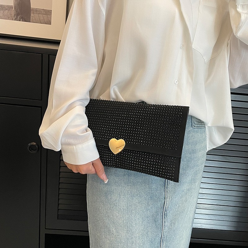 2024 New Fashion Women's Wristlets Diamond Small Designers Women Bags Popular Style Clutch Bag Purses