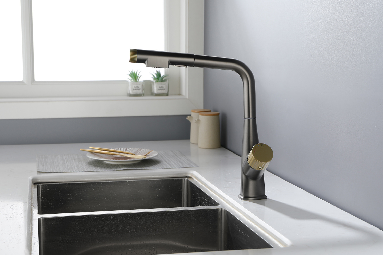 Single Handle Pull-down Copper Kitchen Sink Mixer Tap Modern Faucet