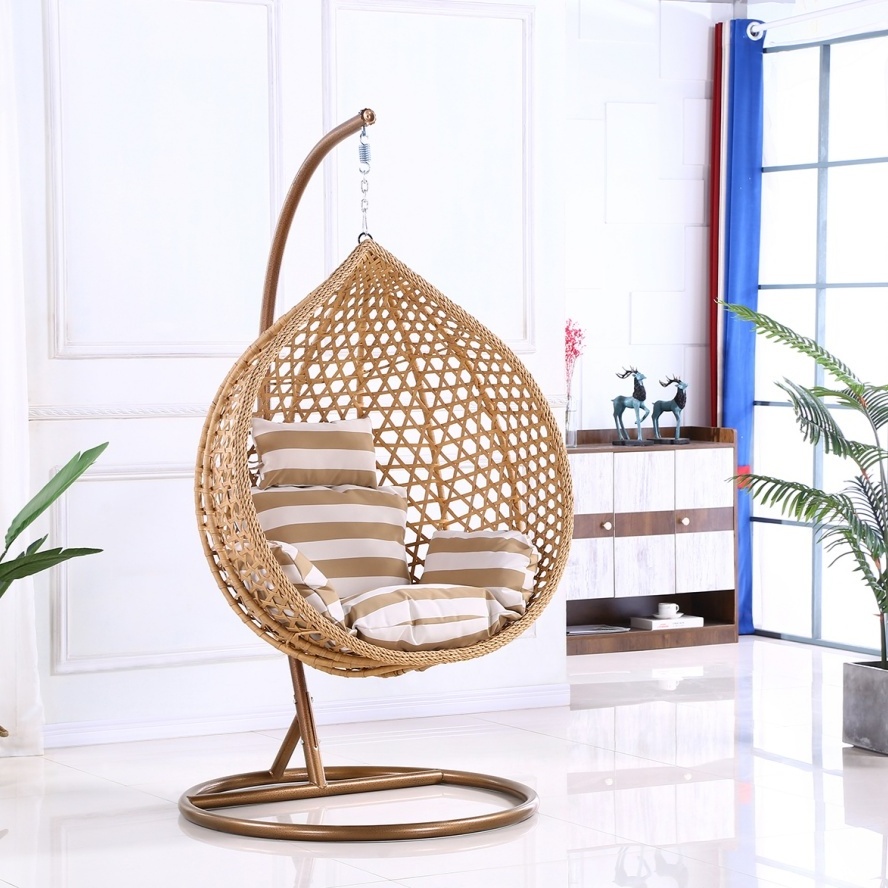 Garden Outdoor Furniture Hanging Egg Chair Outdoor Indoor Rattan with Pillow Wholesale Patio Swing Chair for Garden