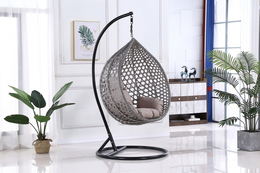 Garden Outdoor Furniture Hanging Egg Chair Outdoor Indoor Rattan with Pillow Wholesale Patio Swing Chair for Garden