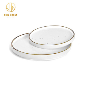 Wholesale Modern Round Dinner Plates Golden Rimmed Restaurant Flat Dessert Porcelain Dish White Ceramic Dinner Plate