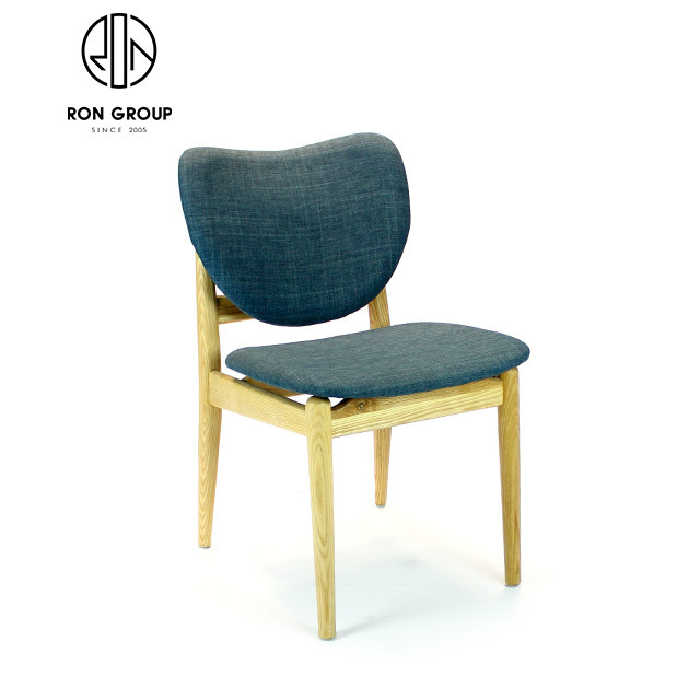 Wholesale Cheap Price OEM Cafe Shop Outdoor Furniture Solid Wood Leg Fabric Cushion Restaurant Dining Chair with Rattan Backrest