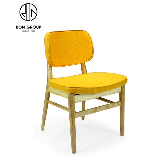 Wholesale Cheap Price OEM Cafe Shop Outdoor Furniture Solid Wood Leg Fabric Cushion Restaurant Dining Chair with Rattan Backrest