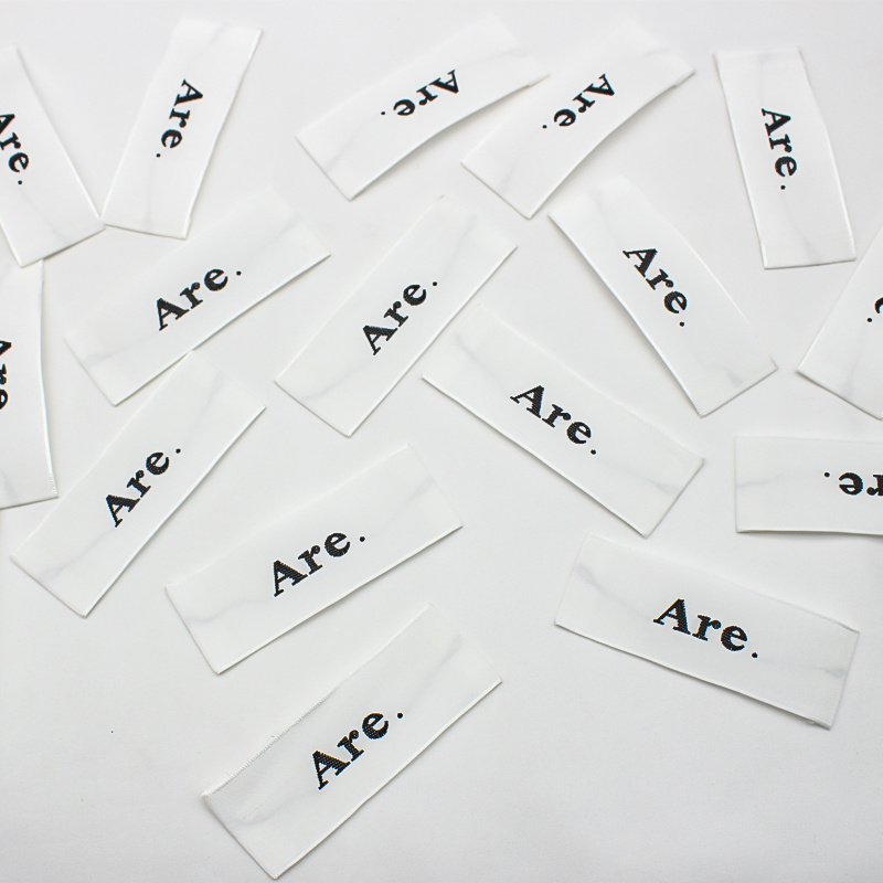 Wholesale free sample woven fabric satin labels custom printing clothing labels