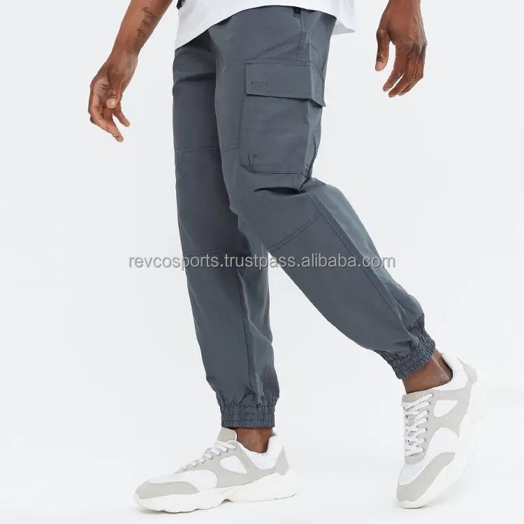 New Trendy Sports Sweatpants for men 100% Polyester casual Joggers with Utility Zipper pockets Relaxed Fit Men Track sweat pants