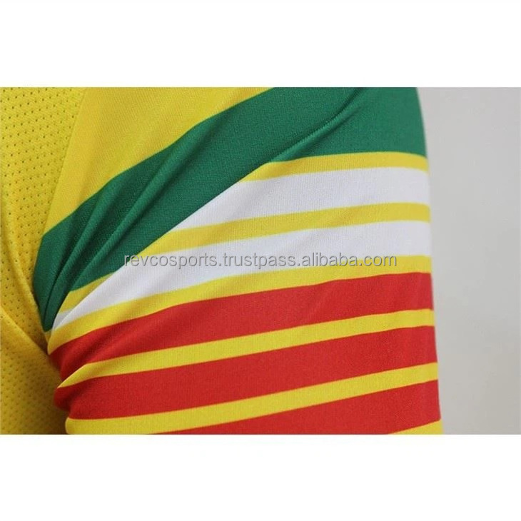 2024 New Sports Scission  Soccer Wear Jerseys Yellow Sublimation Football Training Shirts New Fashion Soccer Jersey Set  Kids