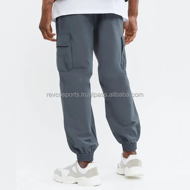 New Trendy Sports Sweatpants for men 100% Polyester casual Joggers with Utility Zipper pockets Relaxed Fit Men Track sweat pants