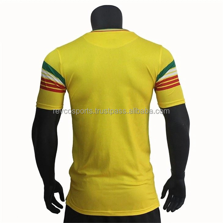 2024 New Sports Scission  Soccer Wear Jerseys Yellow Sublimation Football Training Shirts New Fashion Soccer Jersey Set  Kids