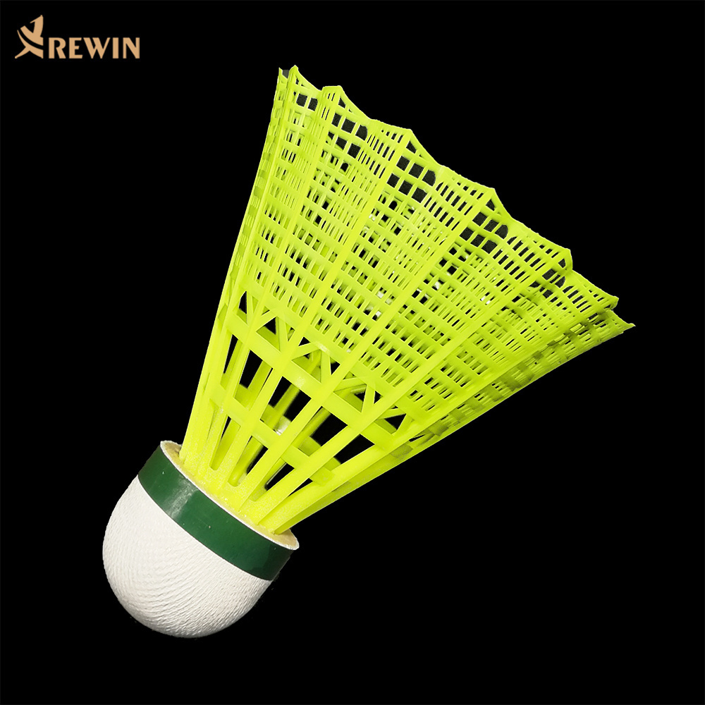 High Quality Reasonable Price Badminton Shuttlecock Quality Similar to Mavis 350 Nylon Shuttlecock Badminton