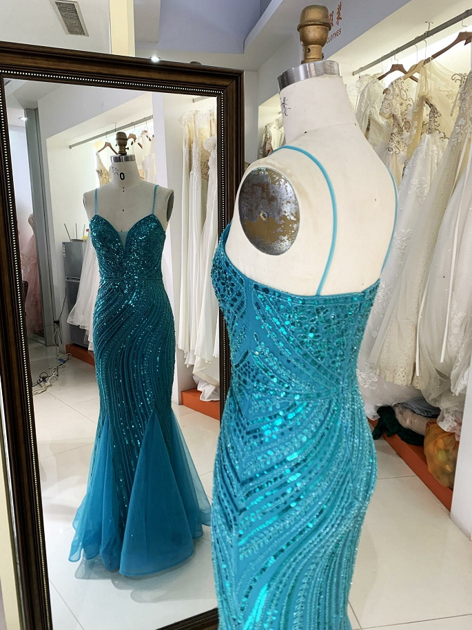 V neck new sequins beading elegant women prom dresses green 2023 dress arabic luxury prom evening mermaid