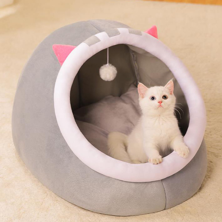 Cute shapes with different animal ears cat beds Luxury Dog and cat Bed in winter Soft Washable Cushion Fluffy Pet Beds in house