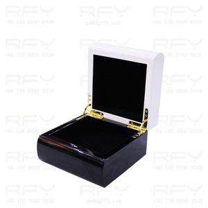 High gloss paint luxury Wood box Perfume gift packaging Box jewellery packaging wooden gifts box