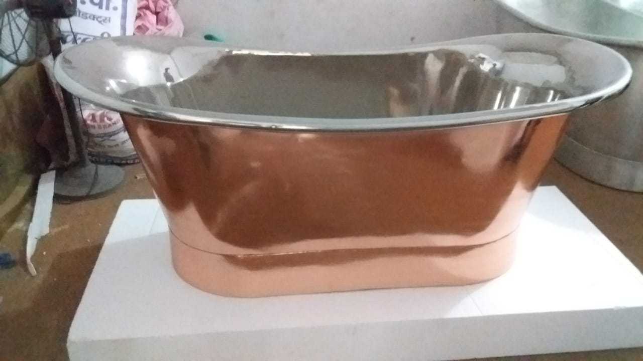 Soild Copper bath tub with Brass Legs