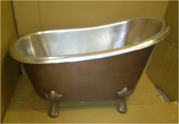 Soild Copper bath tub with Brass Legs