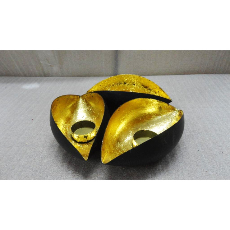 Eye Holder Leaf Shape - 8 Candle Stand Black Powder Coated with Gold Foil Inside Iron Leaf Shape 8 Tealight Holder