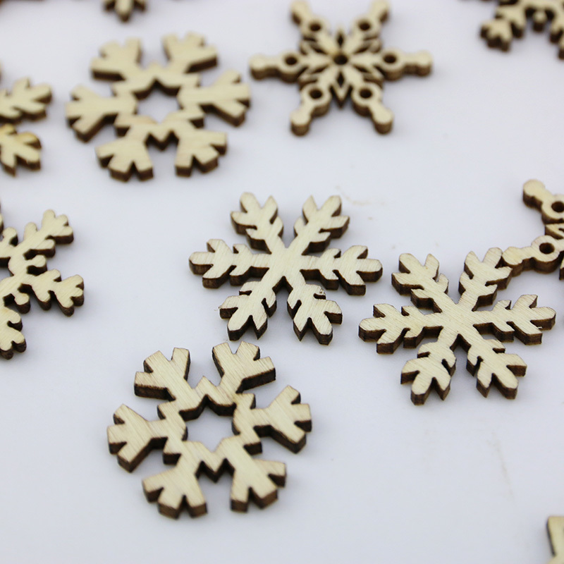 (100pcs/pack) 25mm 1''  Wooden Shape Snowflakes Mix Christmas Tree Ornaments Pendants Snowflakes New Year Decor For Home