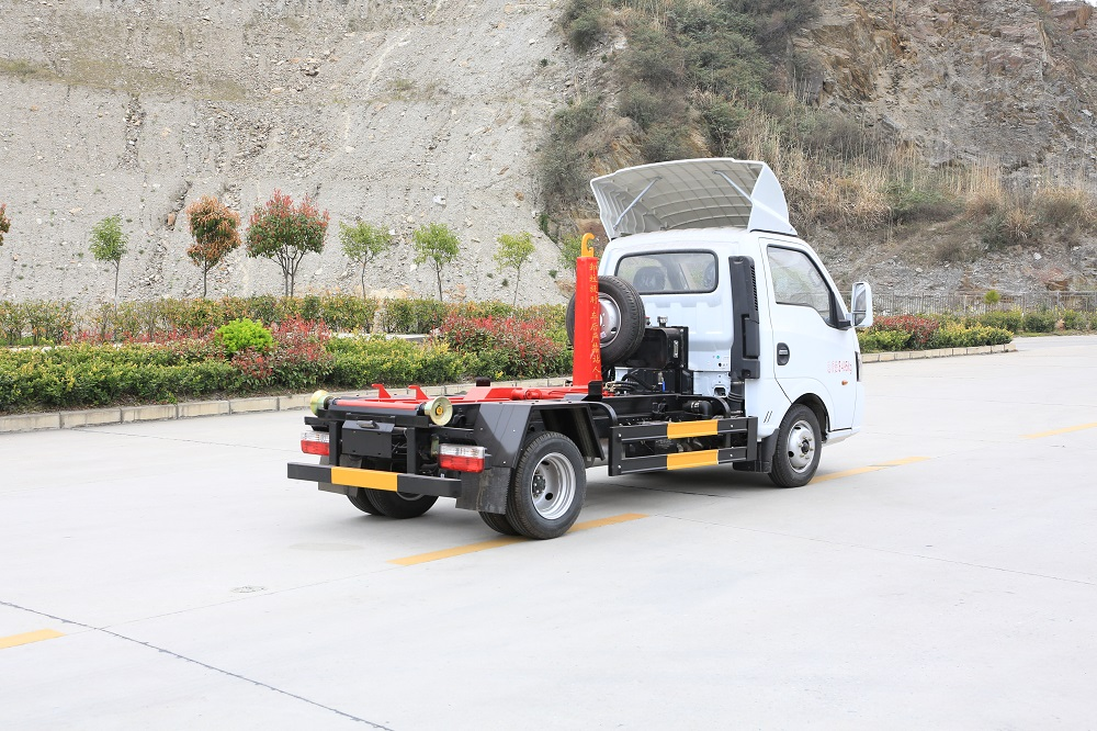 New 2/3/5 Ton mini Hook Arm Garbage Truck Roll On Roll Off small Garbage Truck With 2 cbm Garbage Dump Truck for sale