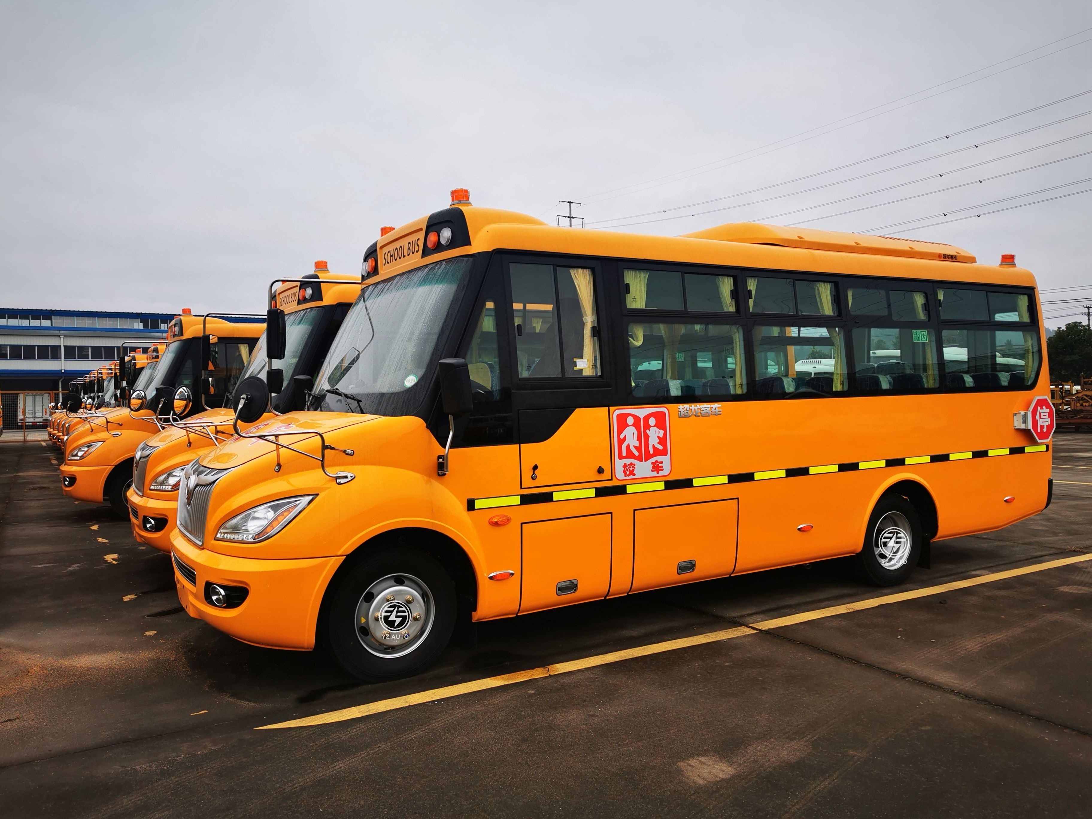 Safety Comfortable School Bus Cheap Price Sale Customized Model Dongfeng 24-42seats Hubei 80 Used Cars Wholesale in Japan Manual