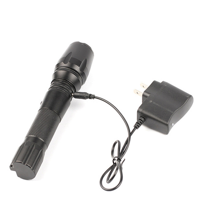 Richall Popular long retractable and scratch-resistant outdoor strong light rainproof flashlight