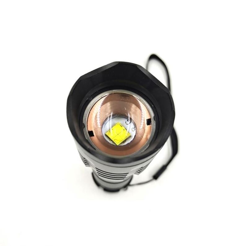 Modern Novel Design China Factory Price 4000 Lumens Led Flashlight