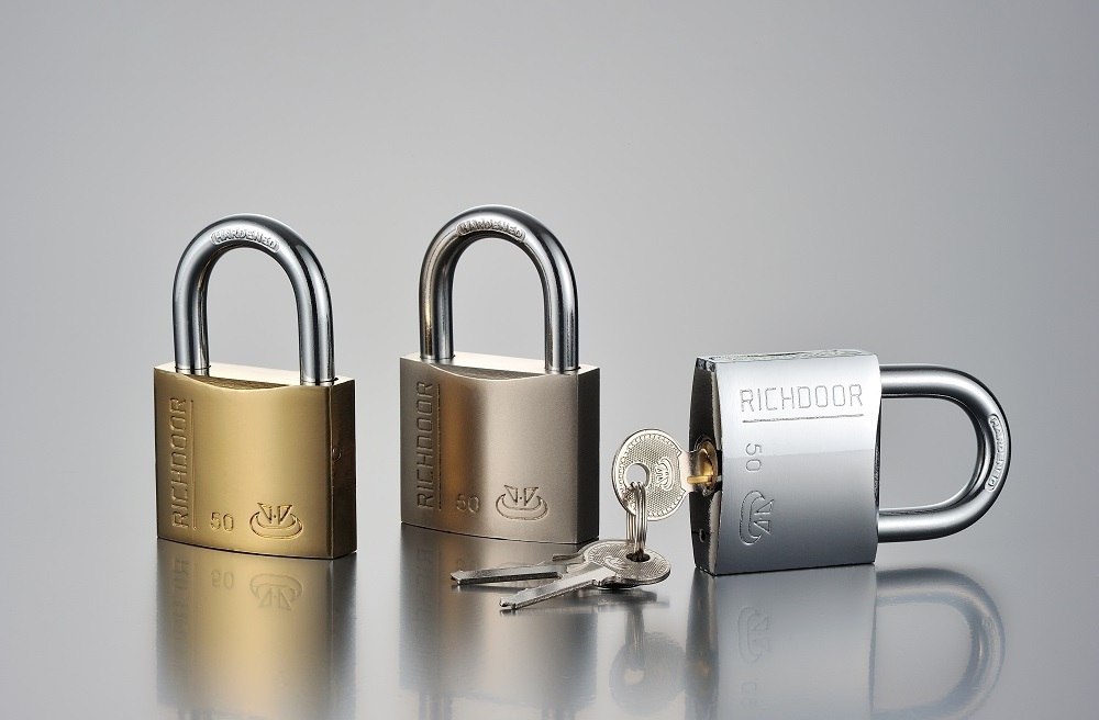 Wholesale In Stock Cheap Bulk Locks Indoor Imitate Brass Arc Type Padlock