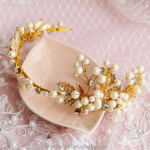 Baroque wedding jewelry for bride white pearl gold flower leaf hair band