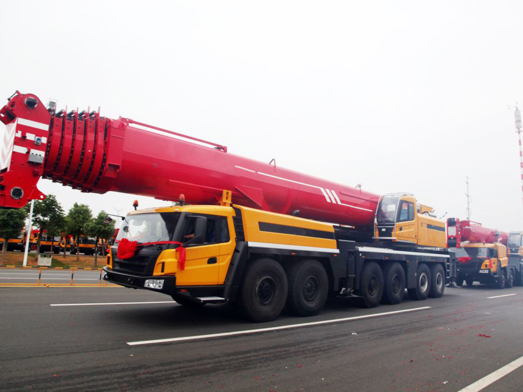 180 Tons Brand New Hydraulic Truck Crane SAC1800 All Terrain Crane with Discounts