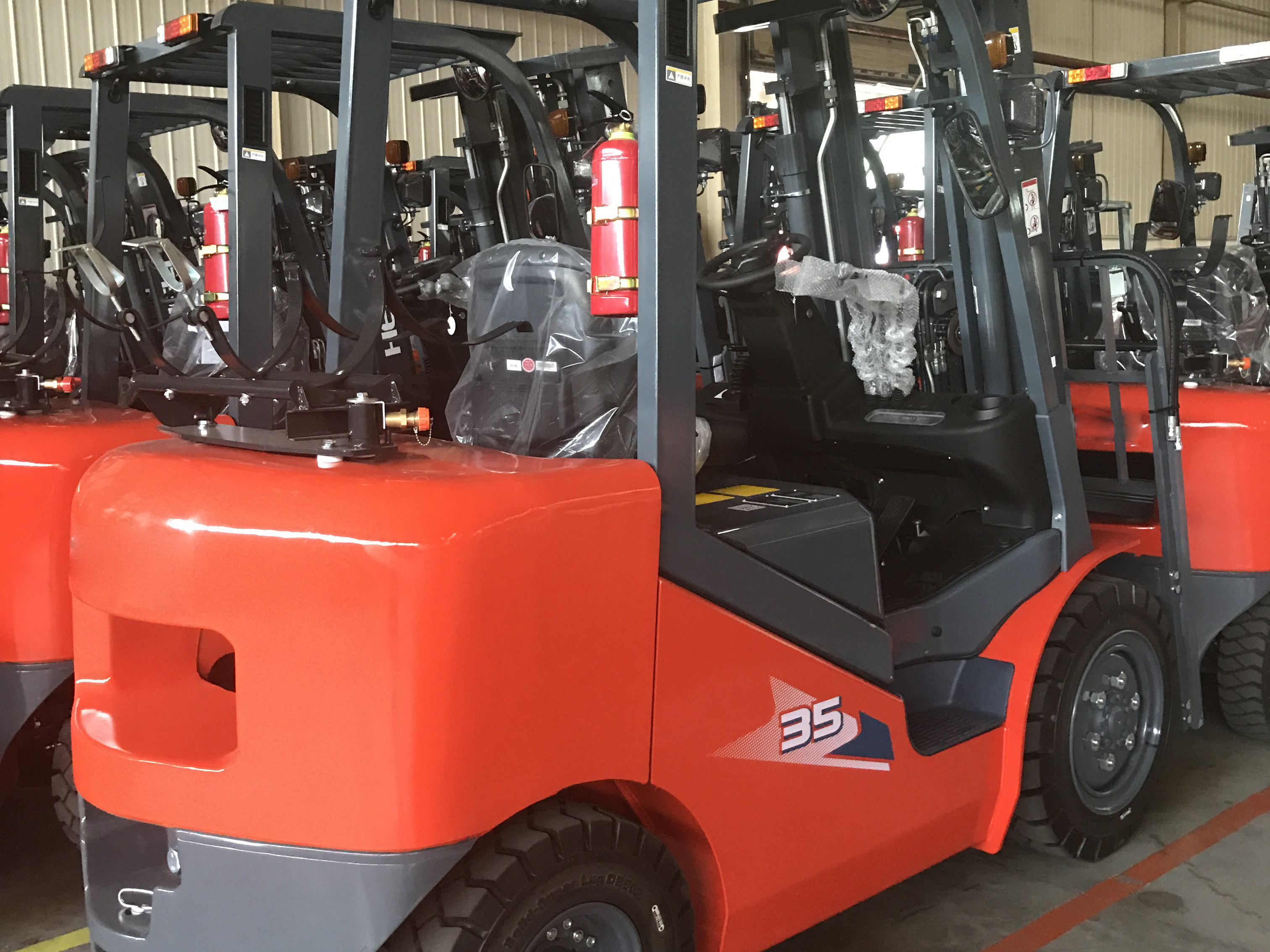 Brand HELI 3.5 ton diesel Forklift Heli CPCD35 forklift price forklift parts